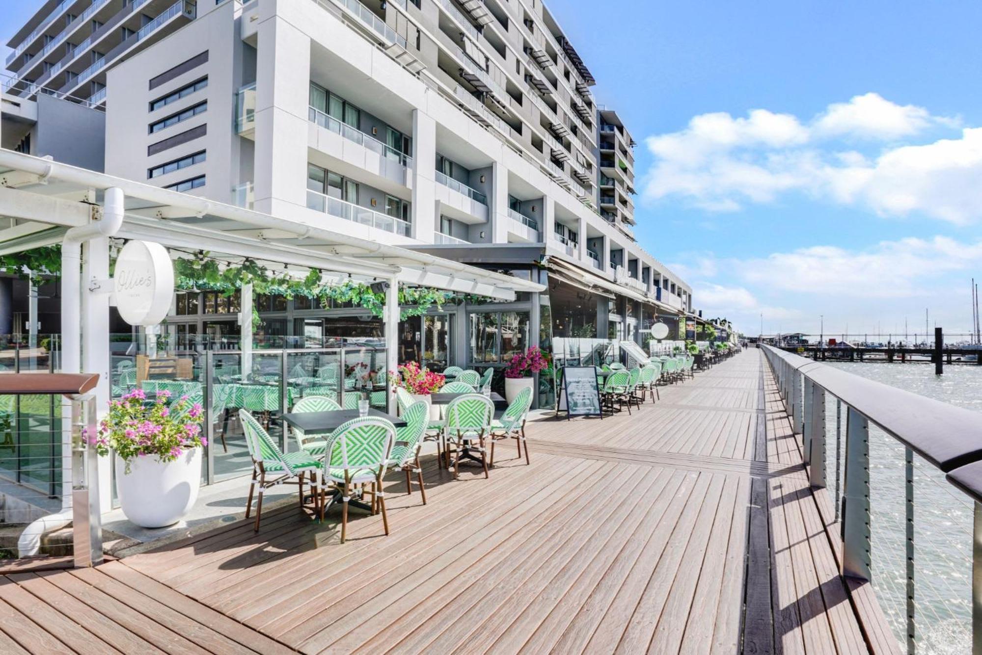 602 Harbour Lights With Ocean Views Hotel Cairns Kamer foto